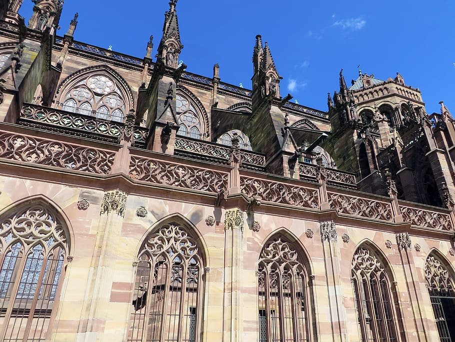 strasbourg alsace cathedral windows flying buttresses pinnacles